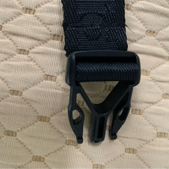 NWT Adidas Originals Black & White Waist  Bag - Picture 10 of 10